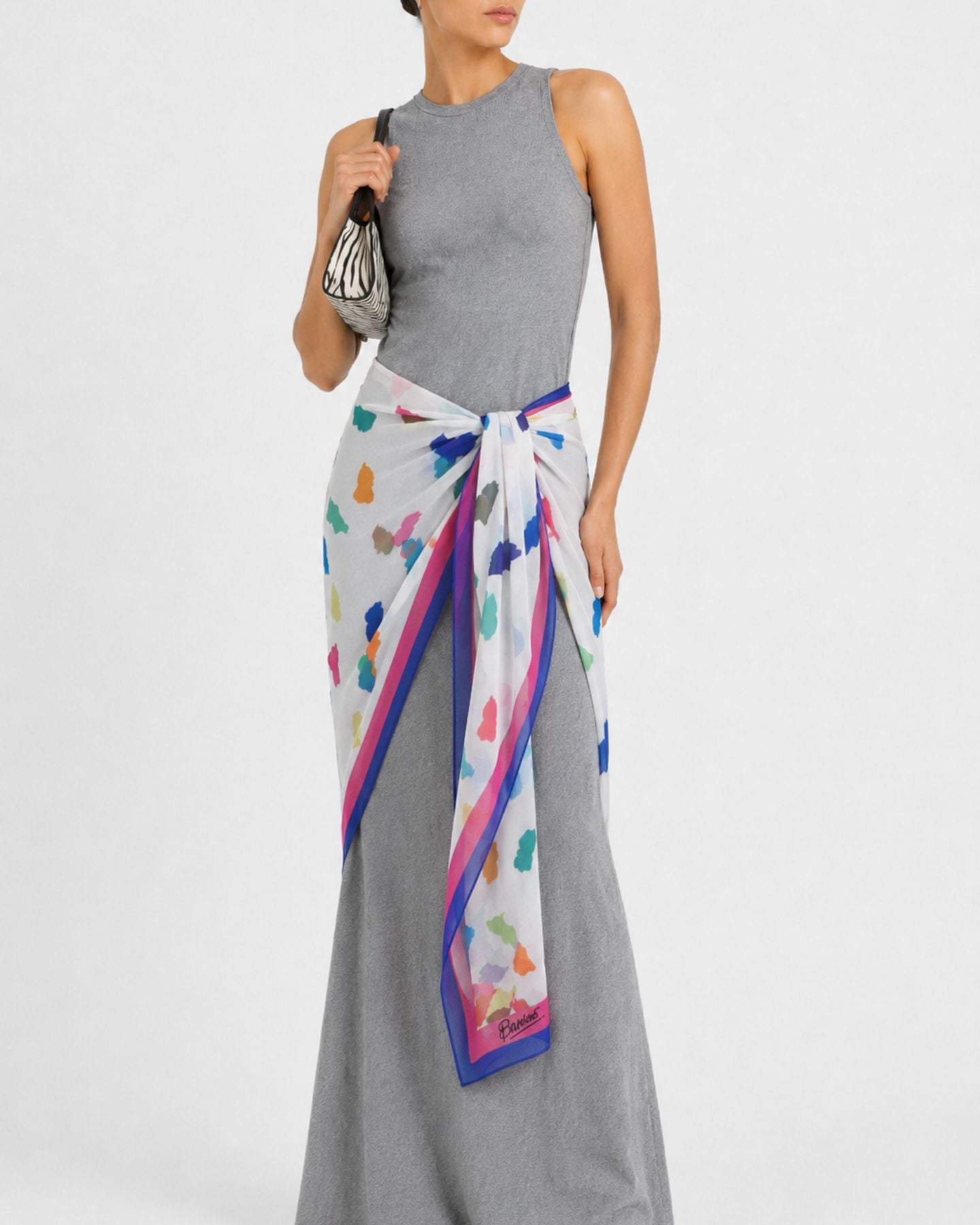 EUPHORIA PAREO – Geometric